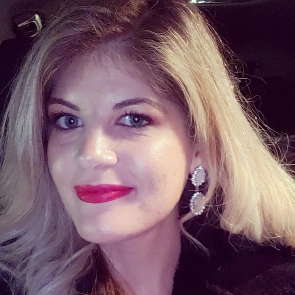 Meet your Posher, Meagan - Picture 1 of 1